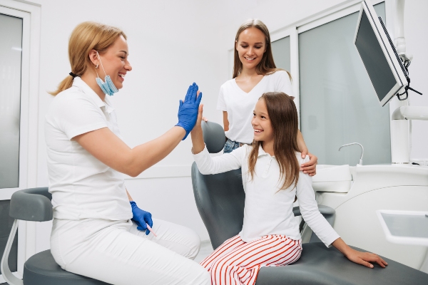 How A Kid Friendly Dentist Can Help Your Child Improve And Maintain Oral Health